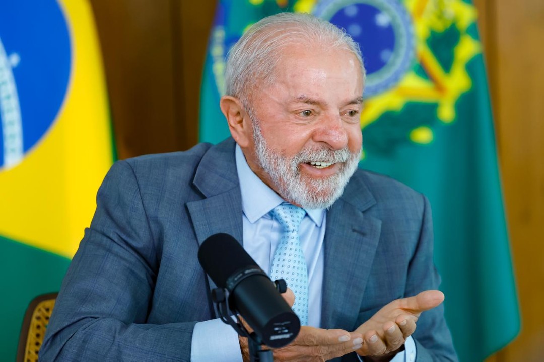 Em entrevista nesta terça-feira (14/4) a jornalistas do Brasil 247, DCM e Revista Fórum, presidente defendeu mais investimentos em educação e em políticas de inclusão social e destacou a expansão dos Institutos Federais