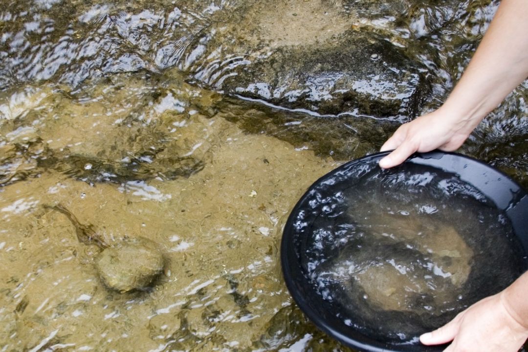 Fundo Rio Doce: BNDES libera R$ 4,45 milhões para consulta a comunidades tradicionais de faiscadores e garimpeiros