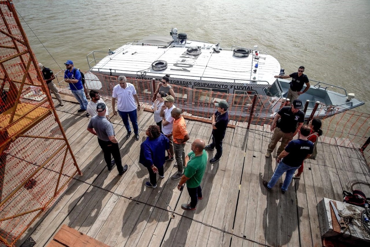 Equipe de técnicos conhece o Porto de Outeiro (PA)