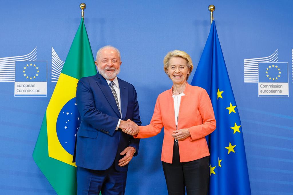 Presidente Lula encontra-se com presidenta da CE, Ursula von der Leyen