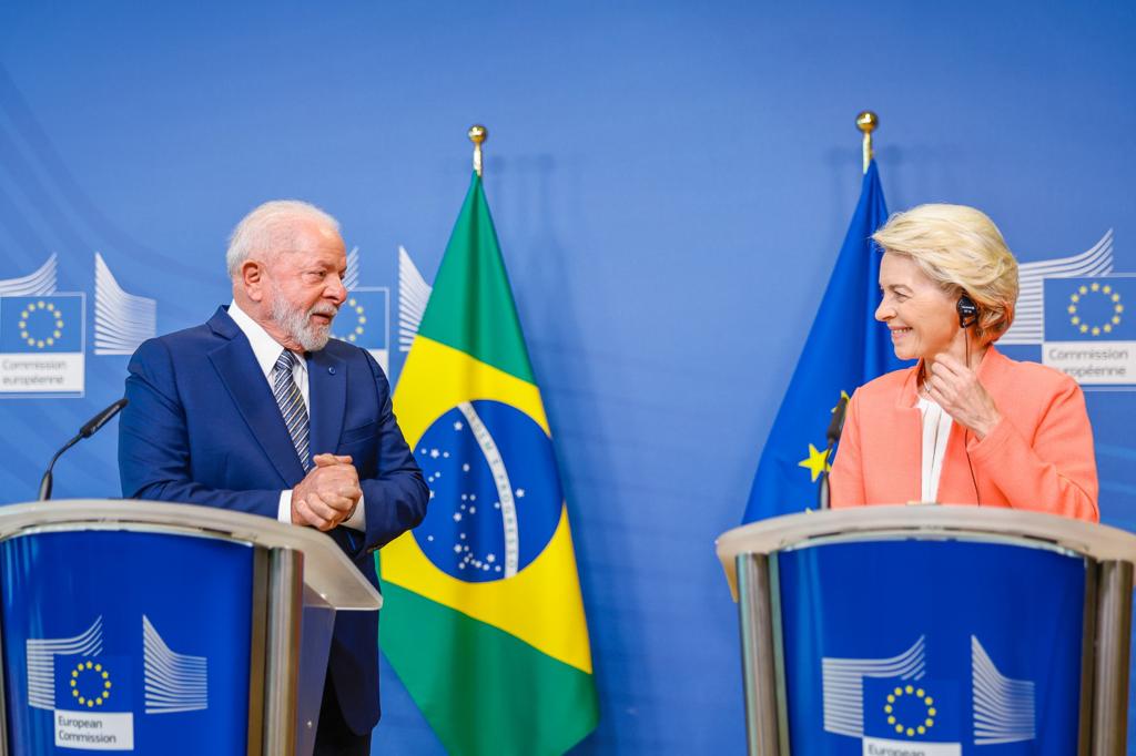 Presidente Lula encontra-se com presidenta da CE, Ursula von der Leyen