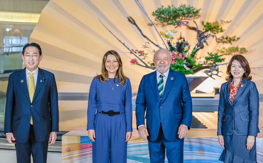 Presidente Lula e primeira-dama são recebidos pelo primeiro-ministro do Japão, Fumio Kishida, e esposa