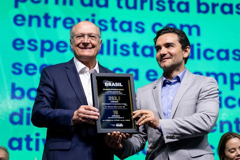 20250822_salão_do_turismo_1