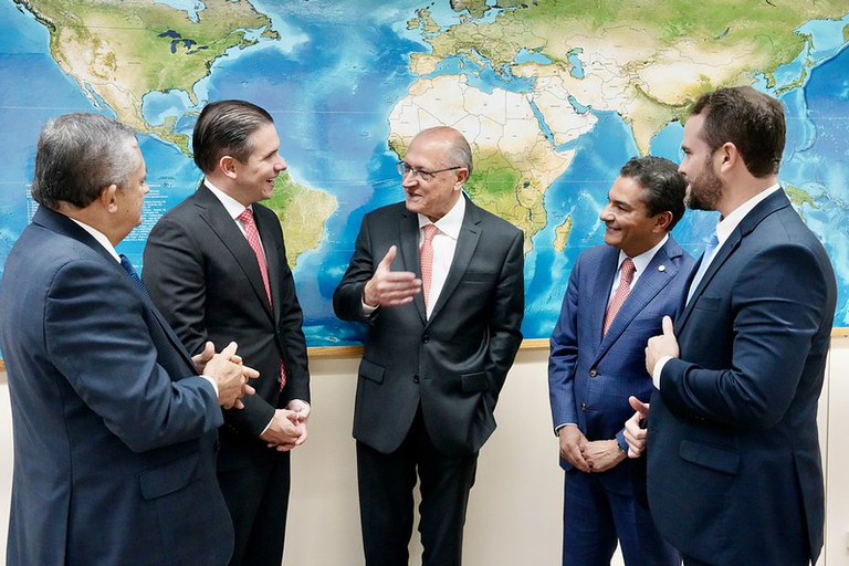 Câmara aprova acordo Mercosul-União Europeia após reunião com Alckmin