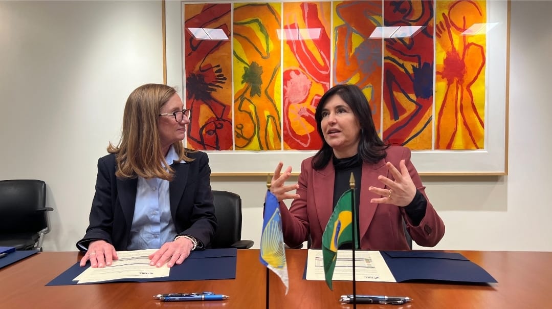 Ministra Simone Tebet com a vice presidente de Países do BID, Anabel Gonzalez