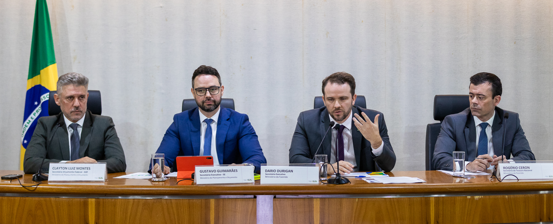 Banner destaque - Entrevista Coletiva.png