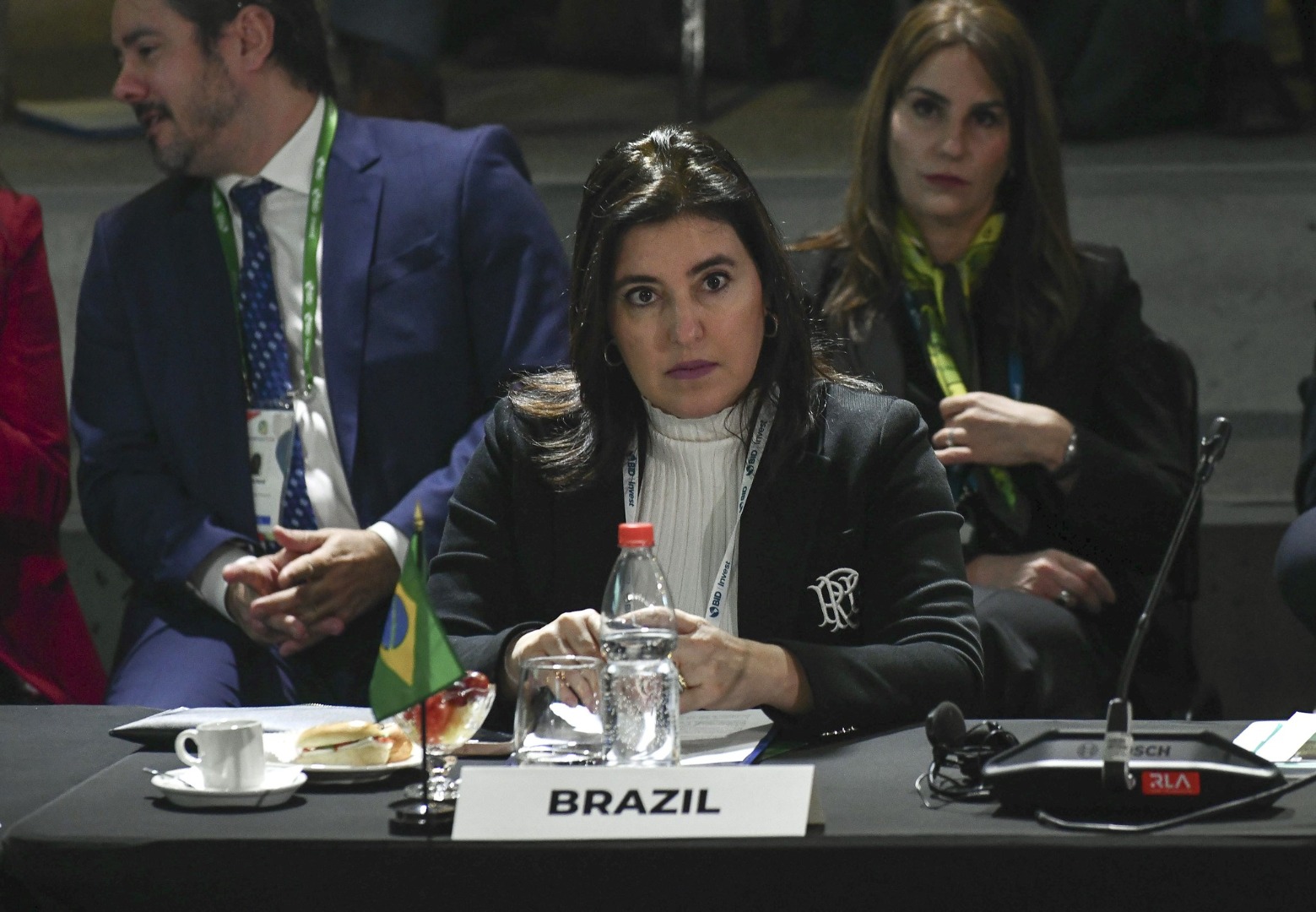 sábado Ministra.jpg