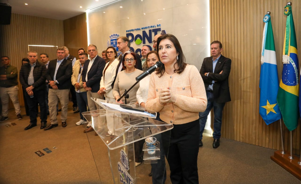 Governador-cumpre-agendas-em-Ponta-Pora-Foto-Saul-Schramm-17.jpeg