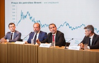 Governo do Brasil anuncia subvenção da gasolina