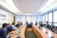 MPOR e BNDES discutem propostas para ajudar setor aéreo