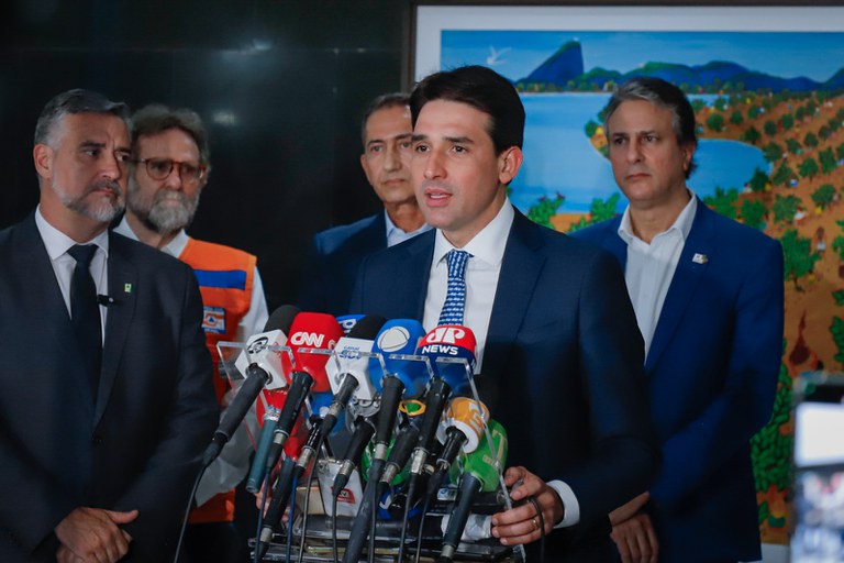 Base Aérea de Canoas (RS) começa a receber voos comerciais