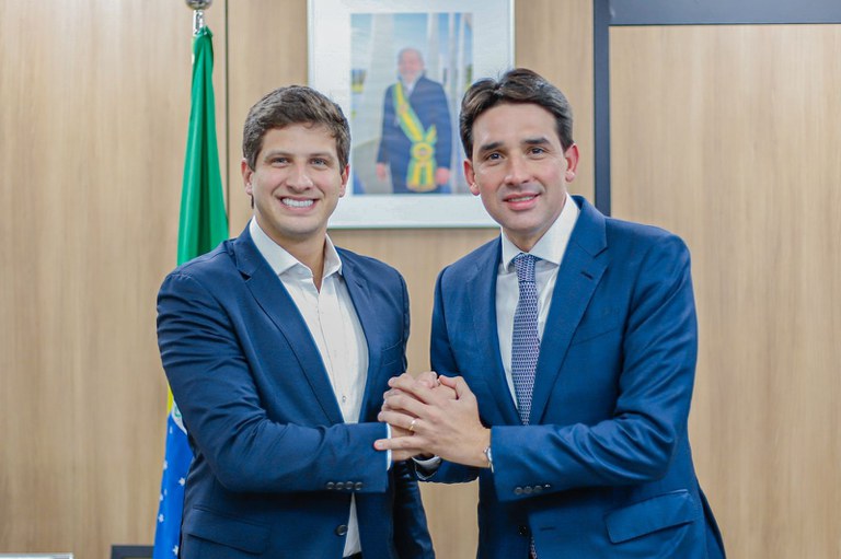 MPor realiza audiência sobre fortalecimento da aviação em Pernambuco