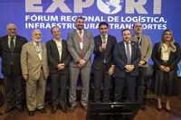 Caminhos para o futuro: fórum debate desafios em inovação, logística e meio ambiente no setor de transporte