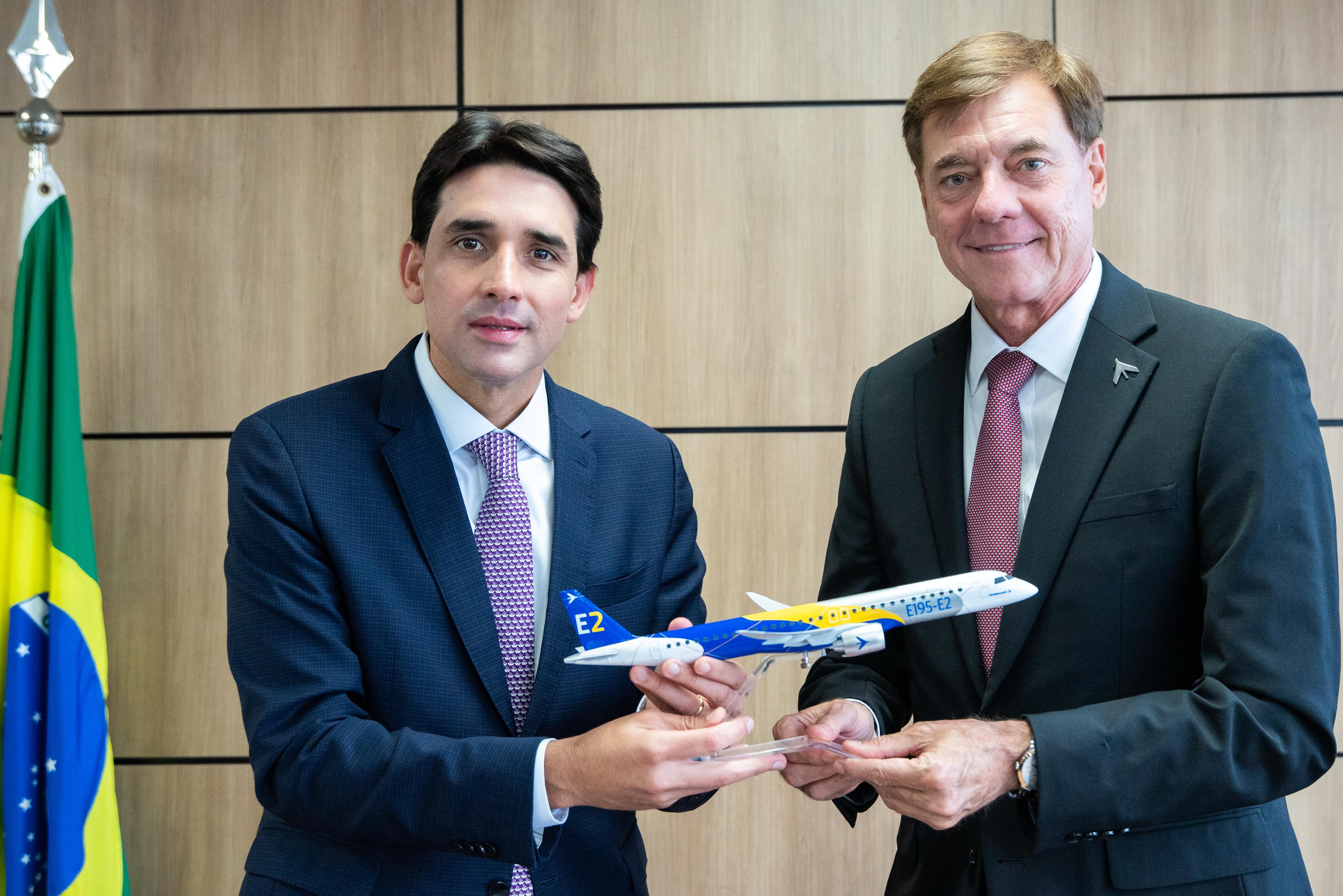 Embraer anuncia R$ 20 bilhões em investimentos no Brasil até 2030