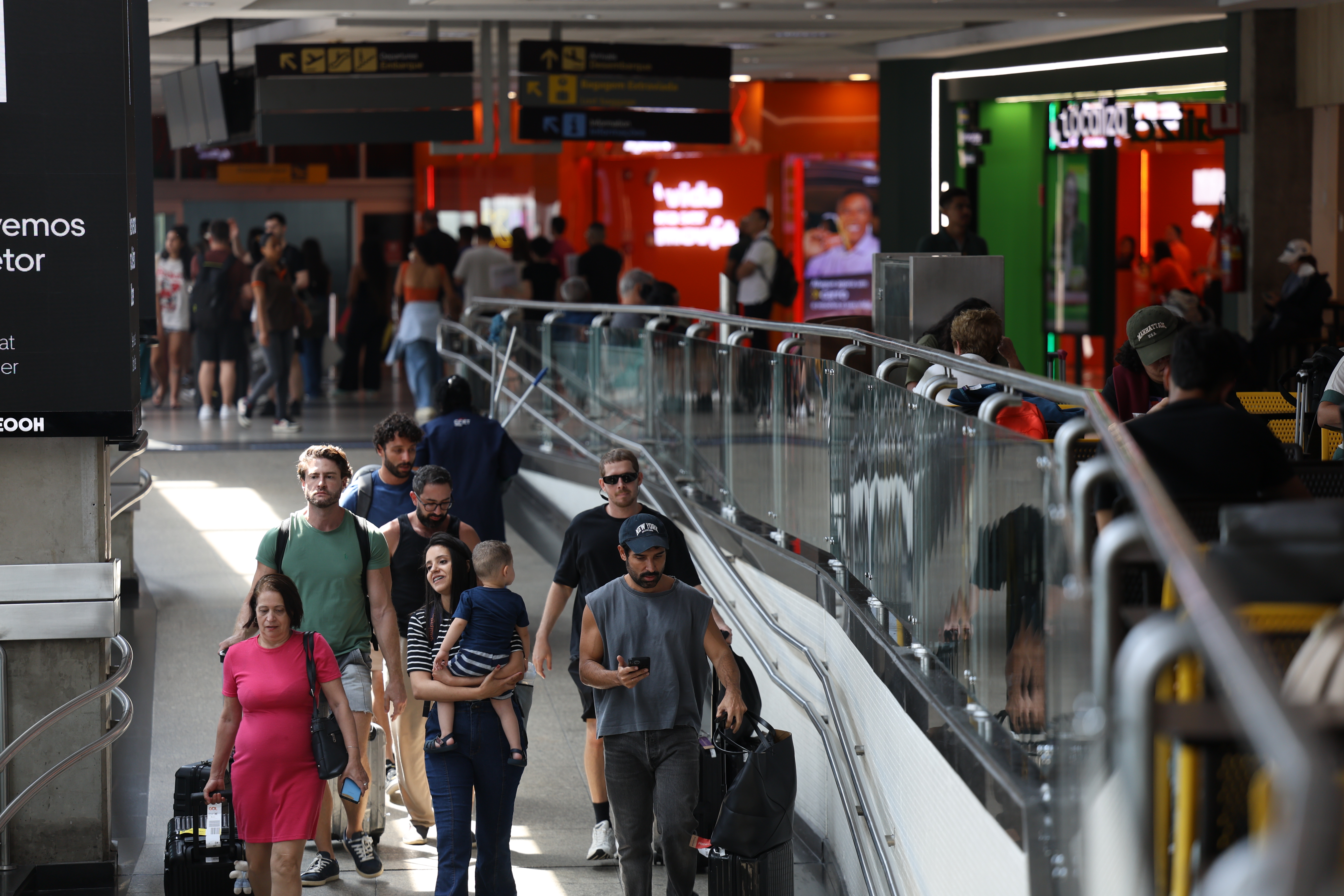 Com 9,56 milhões de passageiros transportados, a aviação civil brasileira registra a segunda maior movimentação da história para o mês