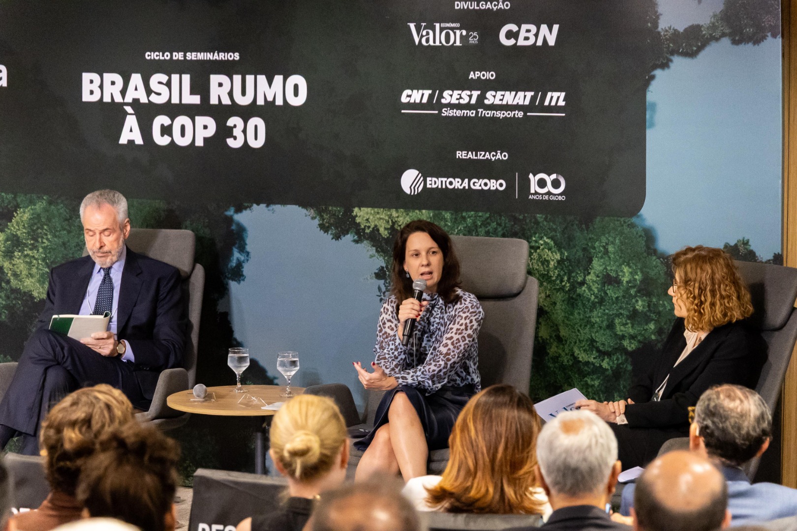 Mariana Pescatori falou sobre o compromisso adotado pelo Governo Federal na adoção de políticas sustentáveis