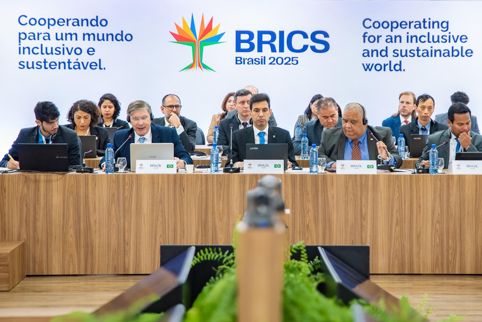 Representantes do Brics debate sobre transporte sustentável e resiliente
