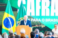 Com Lula, ministro Silvio Costa Filho participa do lançamento do Plano Safra 2025/2026