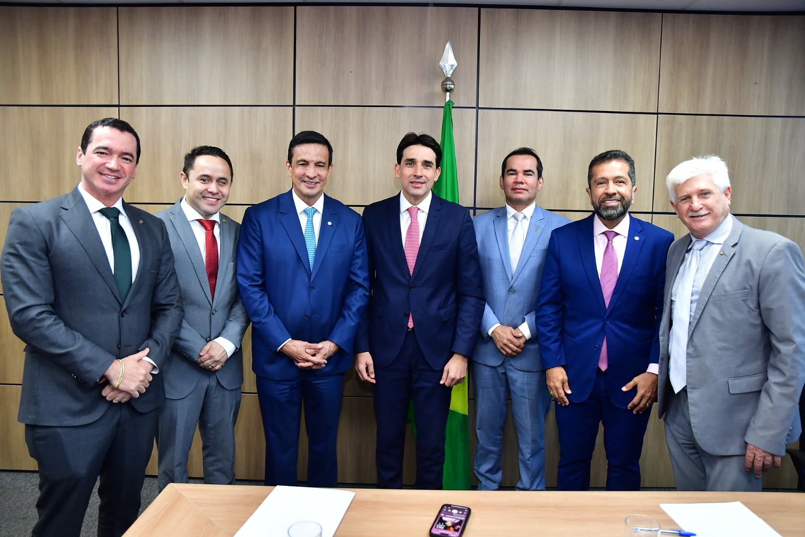 Ministério de Portos e Aeroportos recebe parlamentares do Norte para debater logística da região