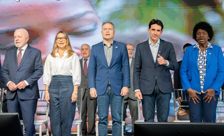 Ministro Silvio Costa Filho inaugura usina termelétrica no Porto do Açu (RJ)