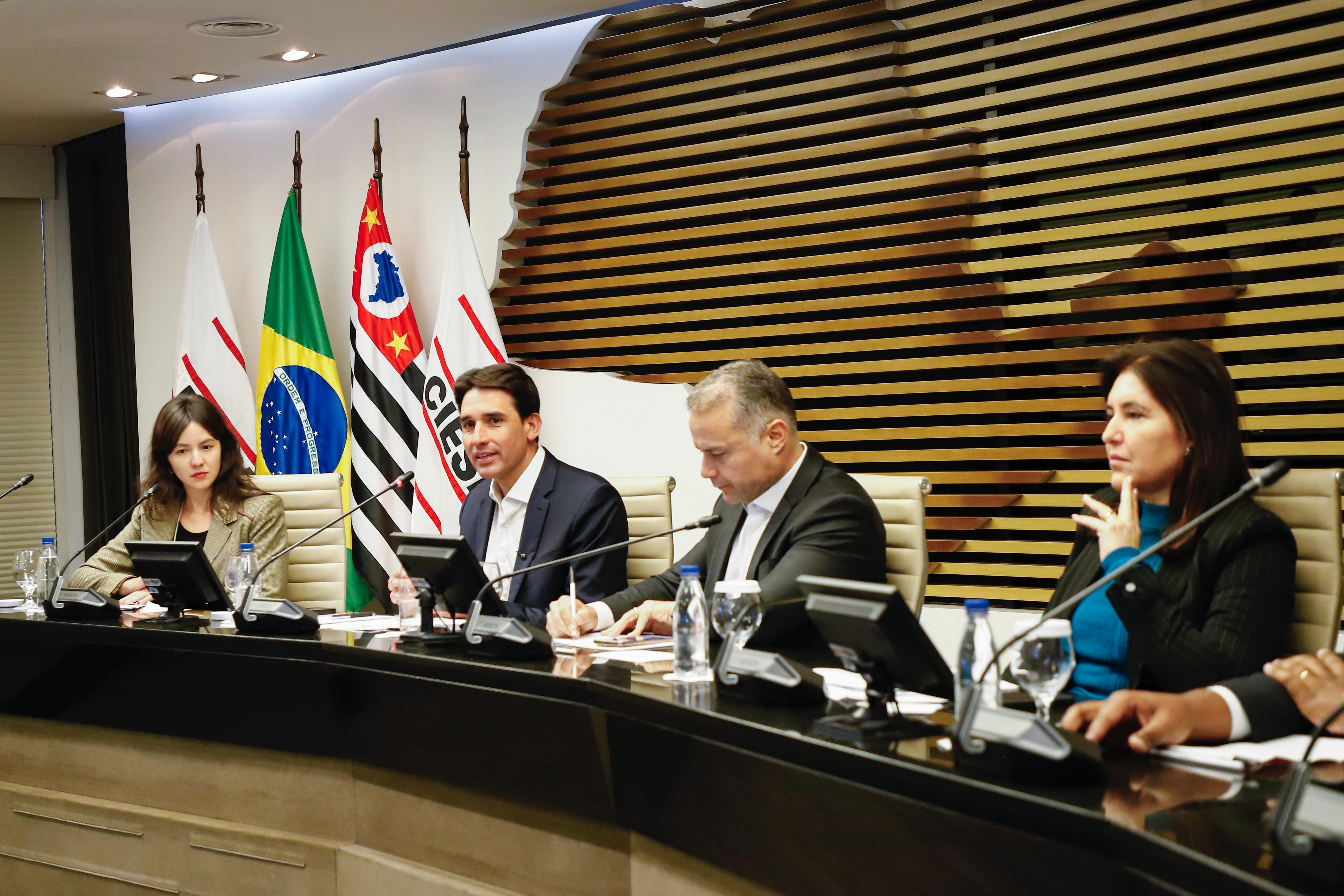 Silvio Costa Filho afirma que hidrovias são prioridades para o desenvolvimento logístico do Brasil