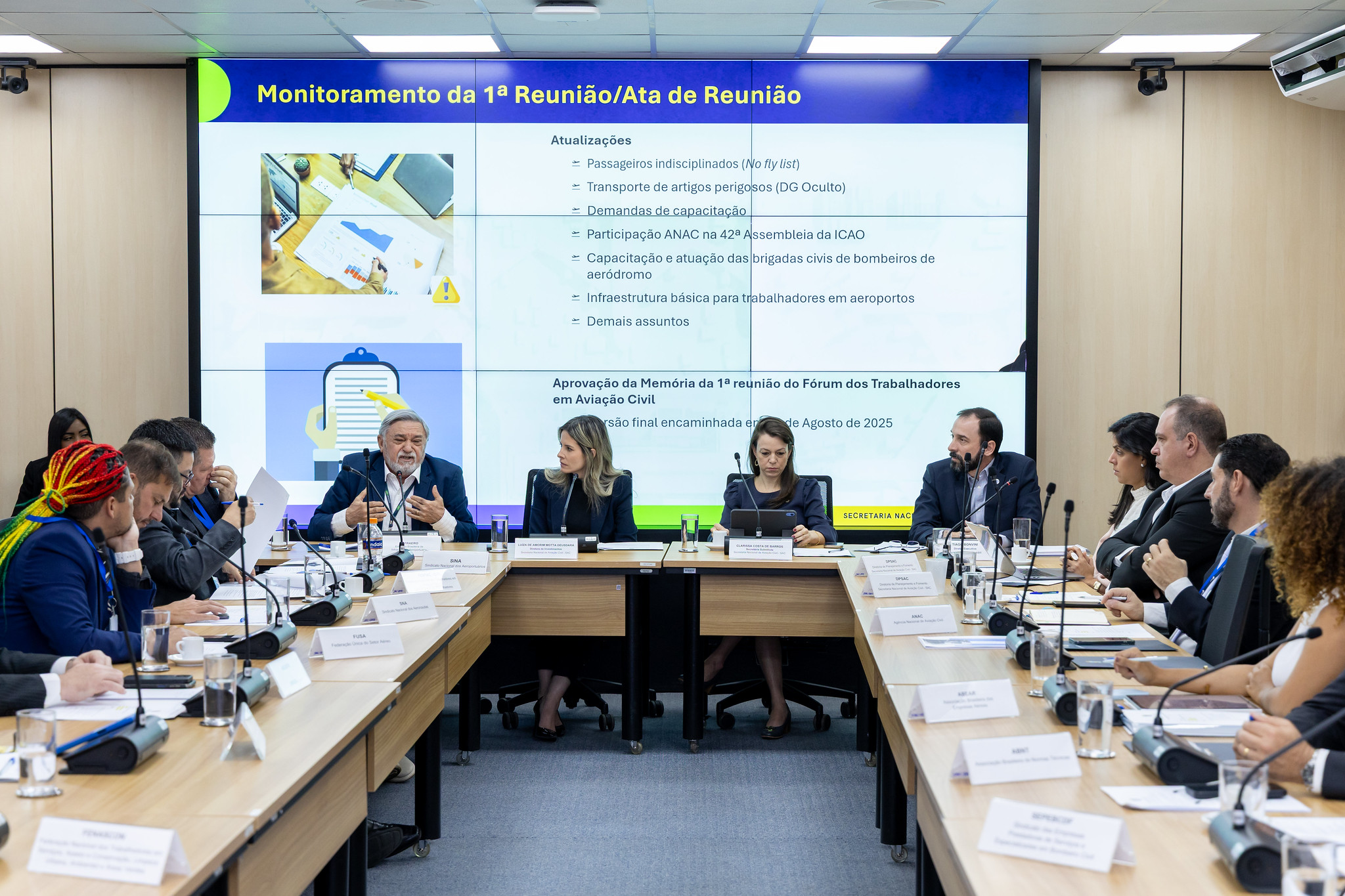 Na reunião, foi apresentado um plano de trabalho proposto para o biênio 2025/2026 que contempla três ações: fluxo para garantia de infraestrutura para trabalhadores, plano de capacitação profissional e transporte de materiais perigosos.