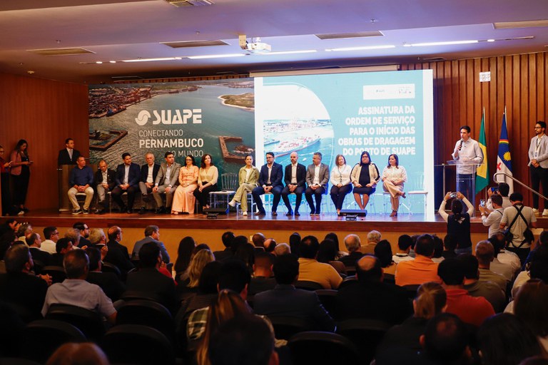 OS para o início das dragagens no porto de Suape.jpeg
