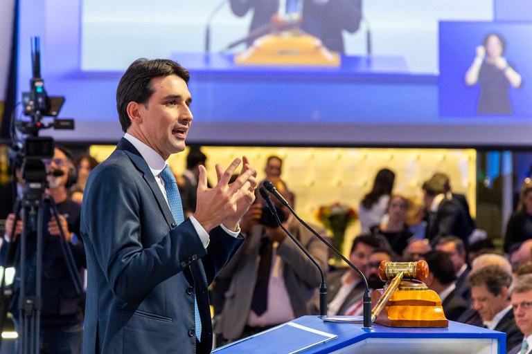 A ligação fixa entre as duas cidades reduzirá o tempo de travessia para apenas dois minutos. Hoje, a travessia de balsa leva em média 18 minutos - - Foto: Jonilton Lima/MPor