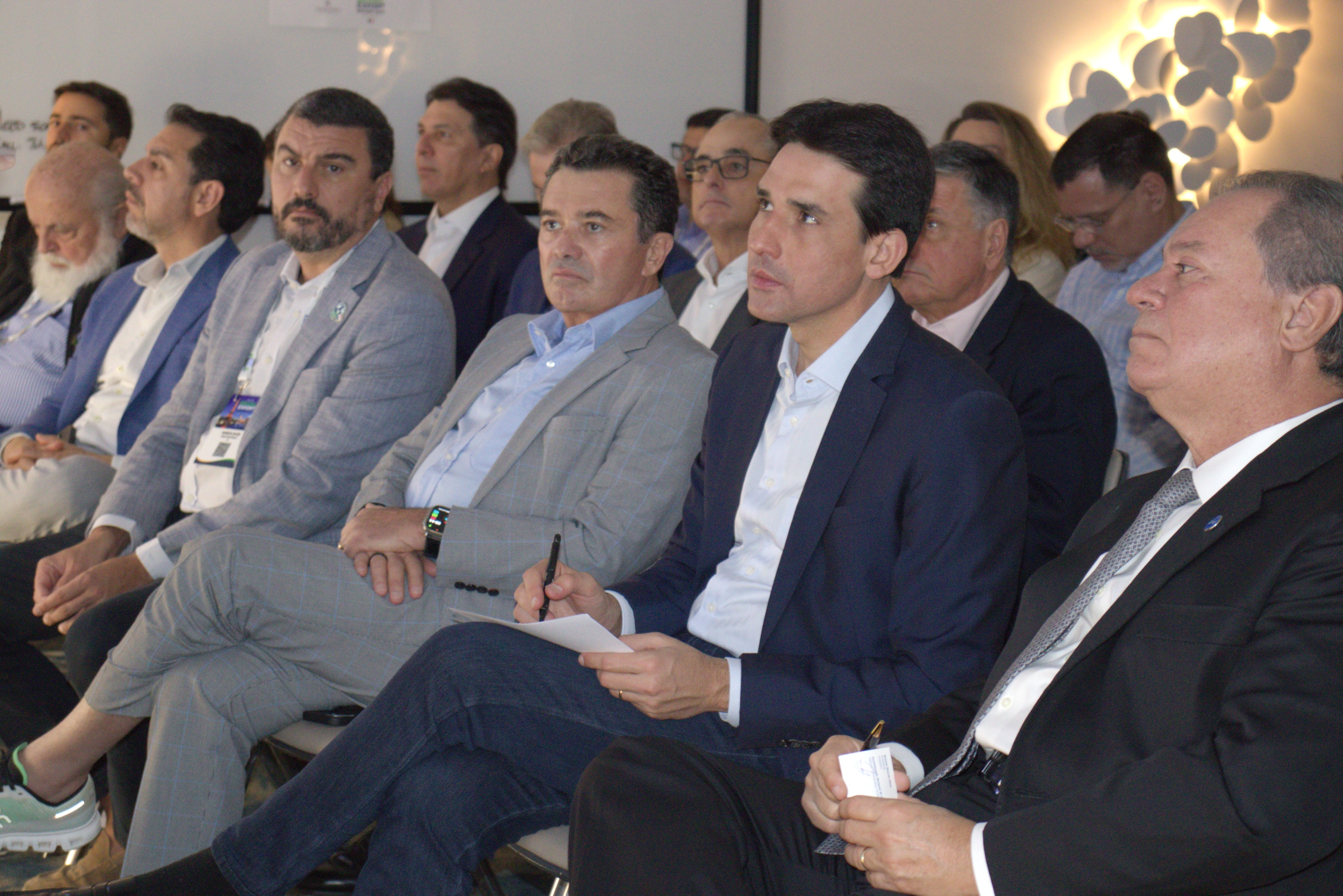 Seminário Brasil–França reúne autoridades e setor privado para debater competitividade e infraestrutura portuária