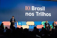 Ministro defende uso do Fundo da Marinha Mercante em ferrovias que operam nas poligonais de portos