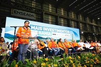 Presidente Lula e ministro Silvio Costa Filho anunciam investimentos na indústria naval e em obras portuárias na Bahia