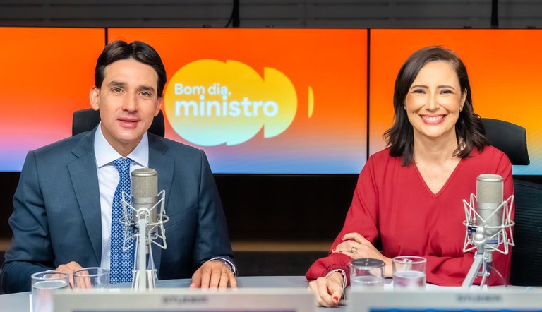 Silvio Costa Filho detalha programas de concessão e sustentabilidade do MPor no programa Bom Dia, Ministro