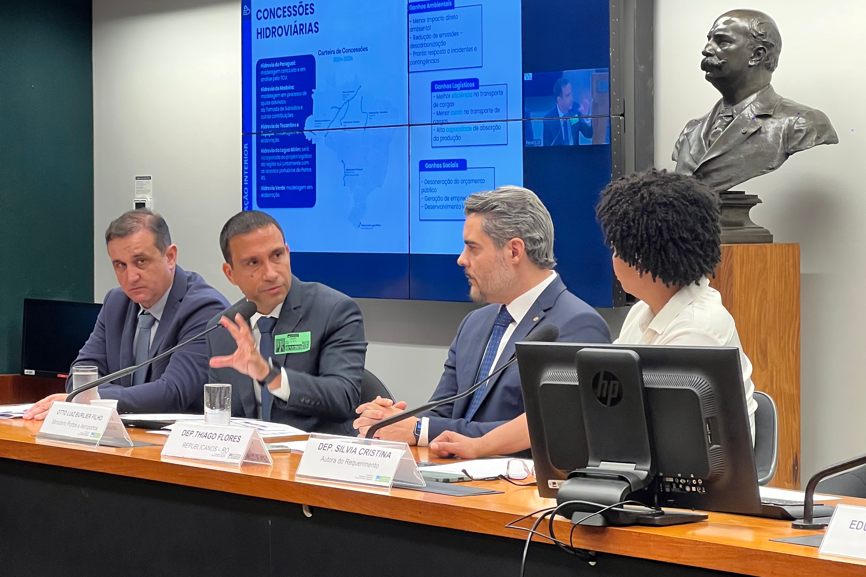 Em audiência na Câmara, ministério detalha benefícios da concessão da hidrovia do Rio Madeira
