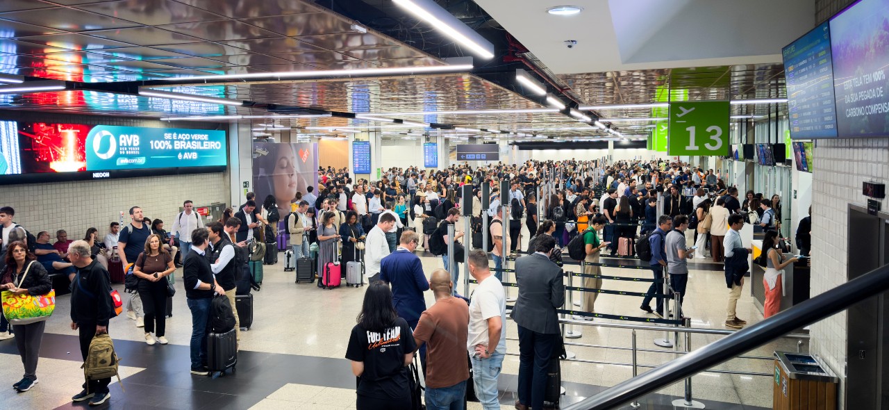 Os números, segundo o ministro de Portos e Aeroportos, Silvio Costa Filho, refletem o fortalecimento da aviação brasileira e o impacto direto dos investimentos realizados no setor.