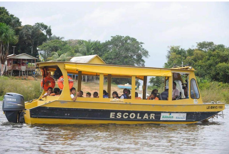 Transporte Escolar Fluvial