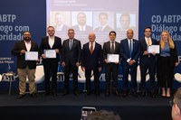 Ministério de Portos e Aeroportos reforça diálogo e apresenta ações ao setor portuário