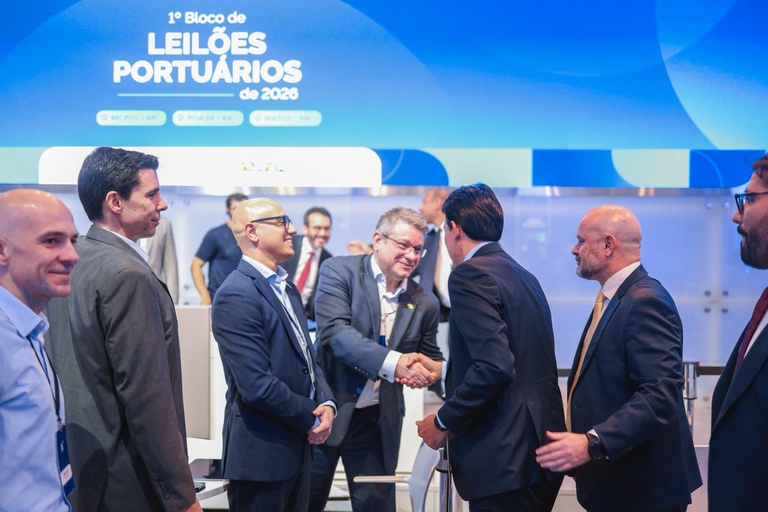 Leilão do primeiro bloco de arrendamentos portuários de 2026