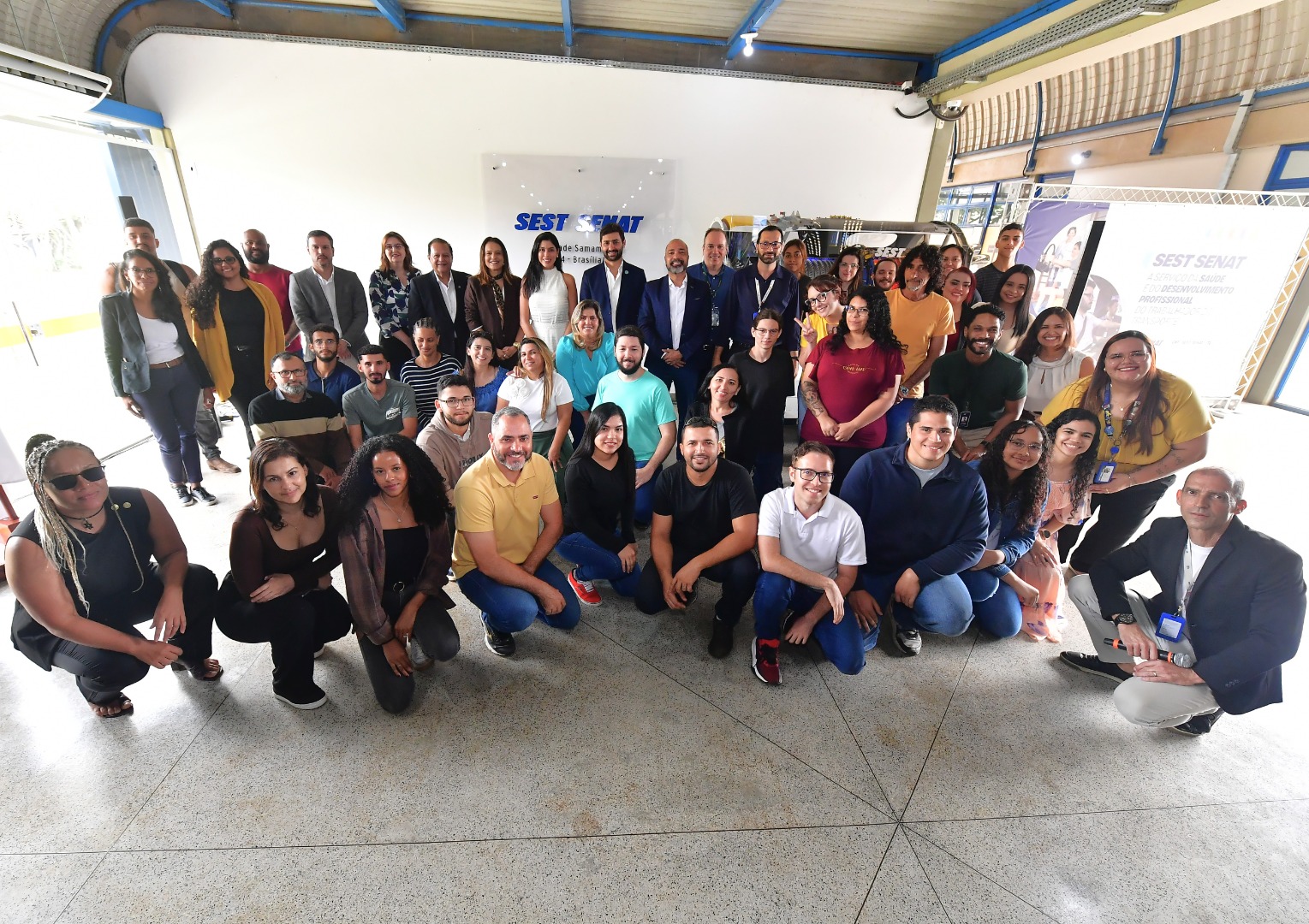 Ministério de Portos e Aeroportos amplia inclusão no setor aéreo com bolsas de estudo para alunos de baixa renda