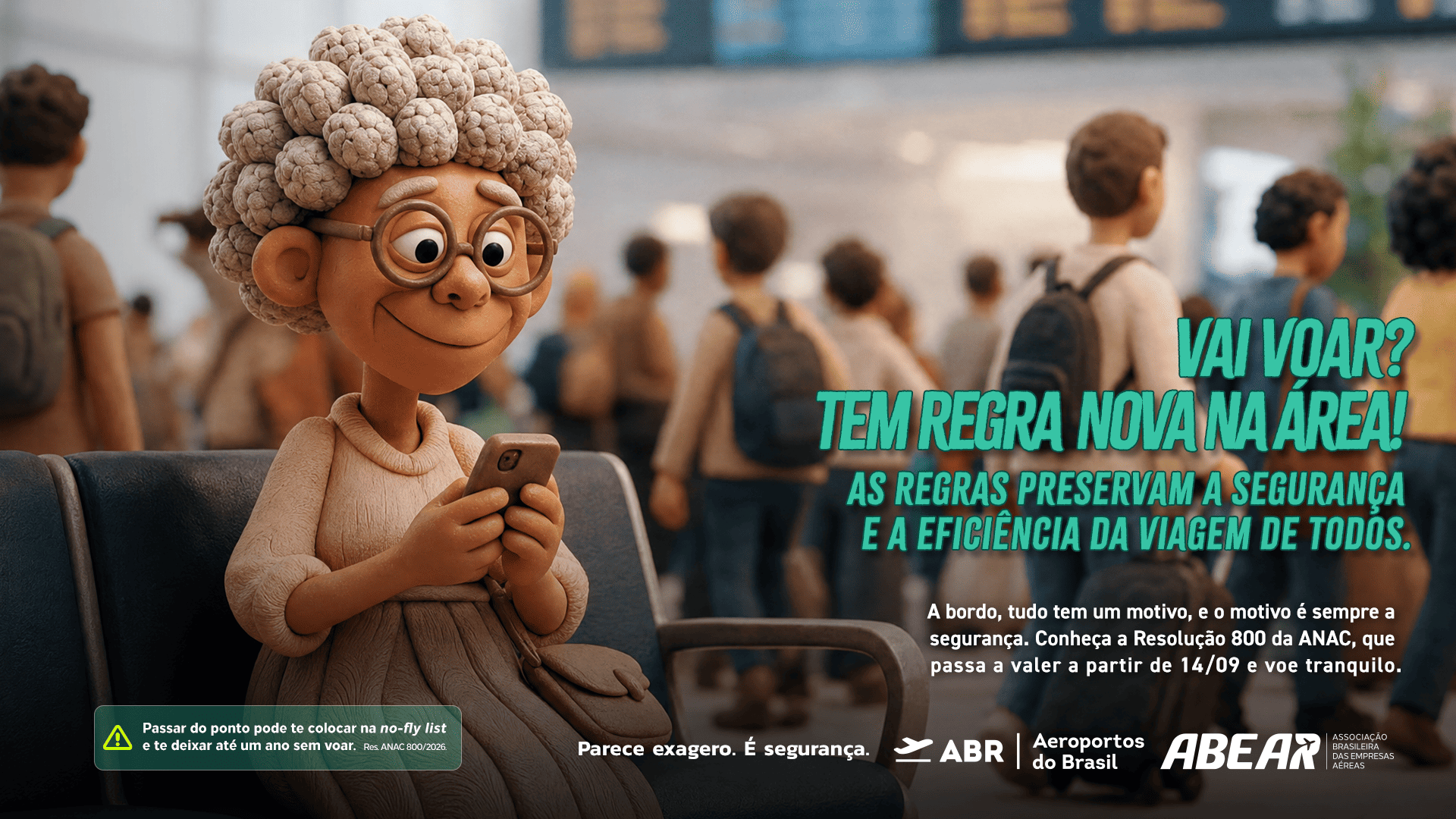 Ilustração mostra senho de idade sentada no saguão do aeroporto lendo no celular.