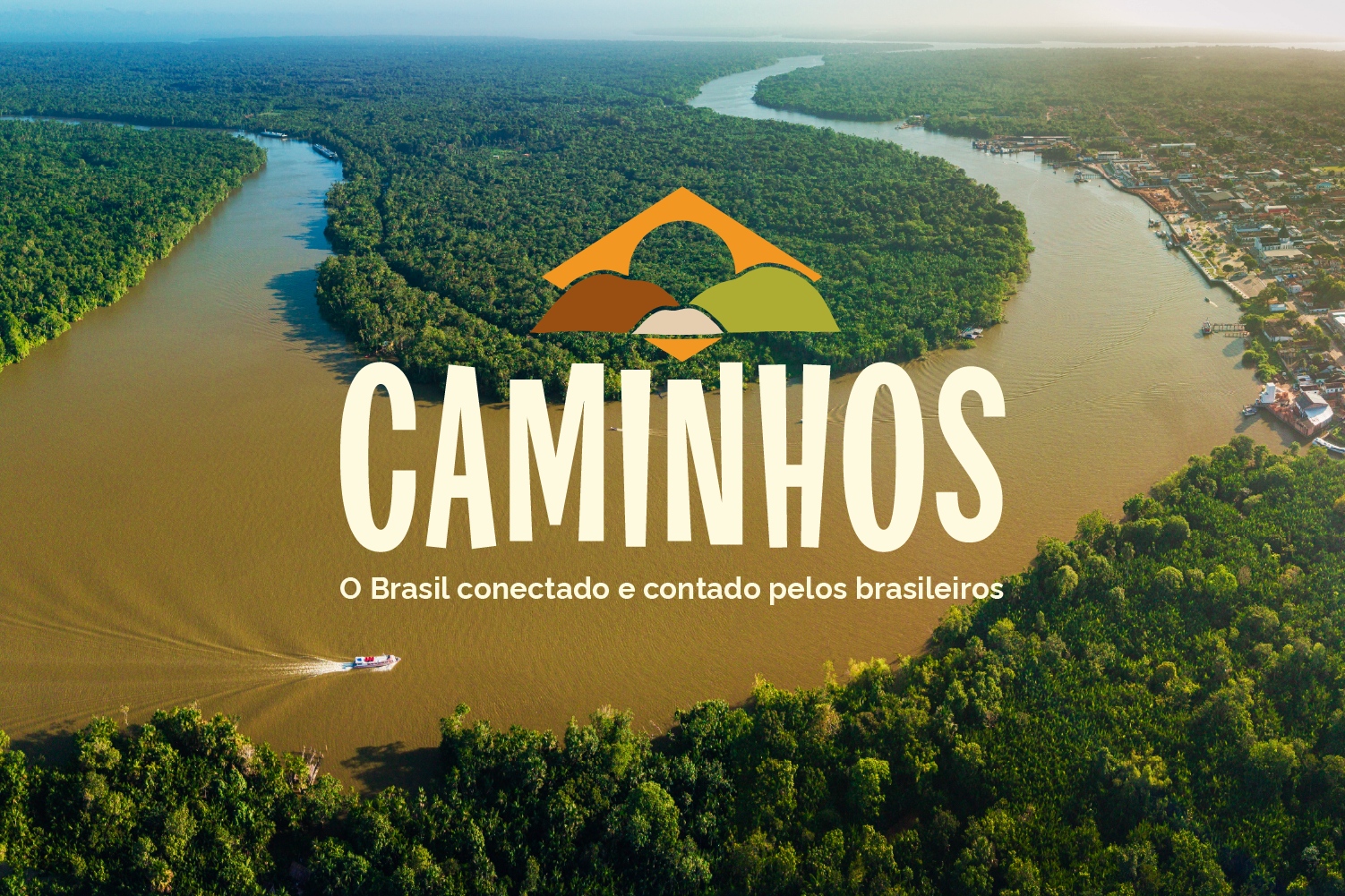 Imagem de um rio da reginão norte, margeado pela vegetação.