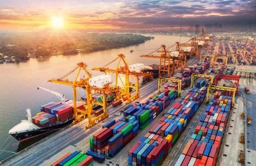 Brasil amplia desempenho portuário, cresce 9,8% em outubro e mantém projeção