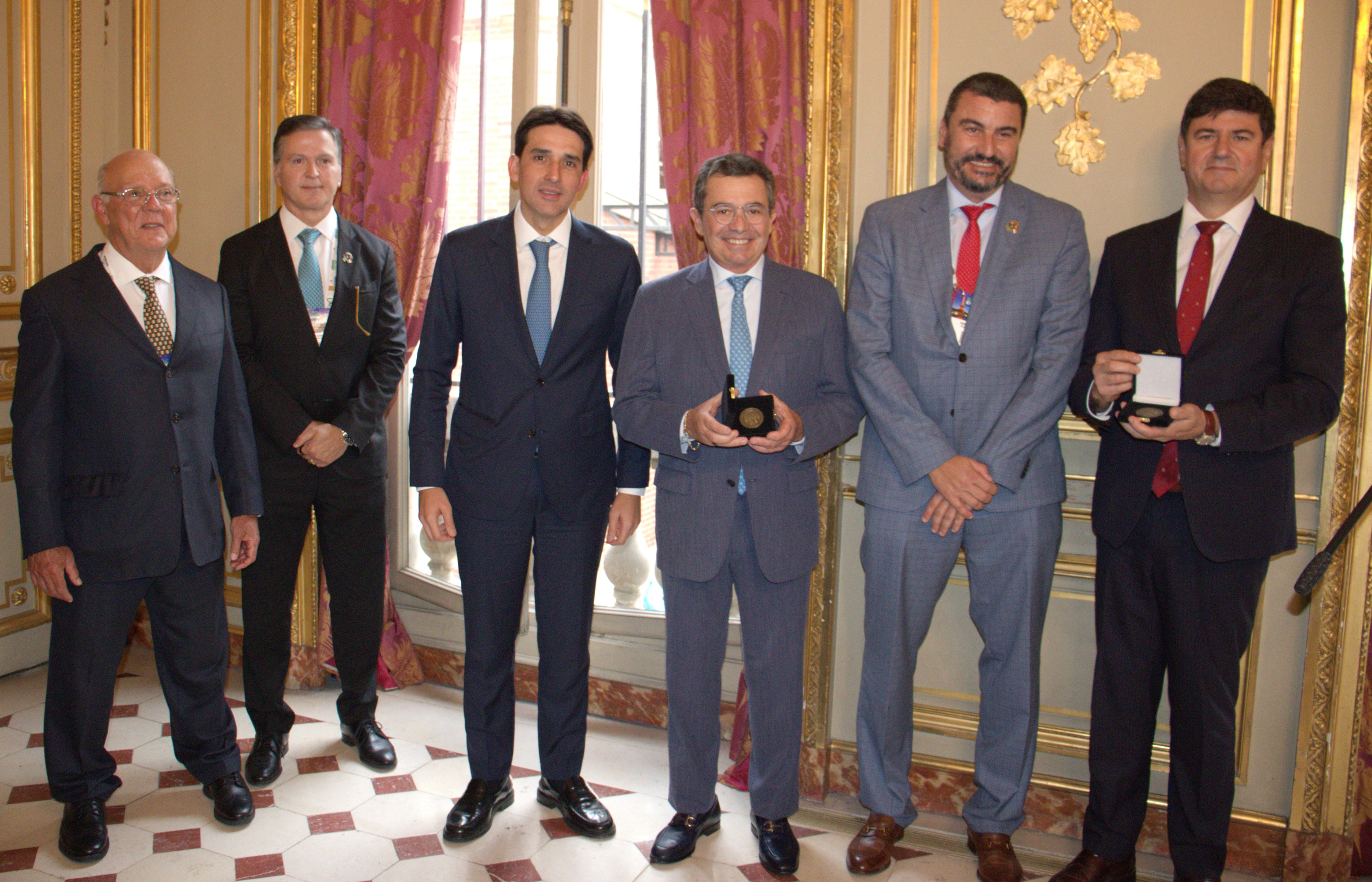 Recepção na Embaixada do Brasil em Paris