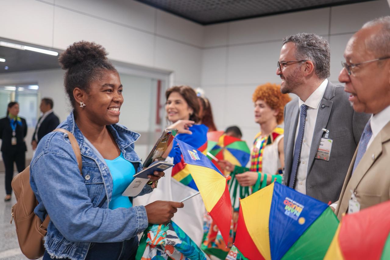 Recepção ao primeiro voo