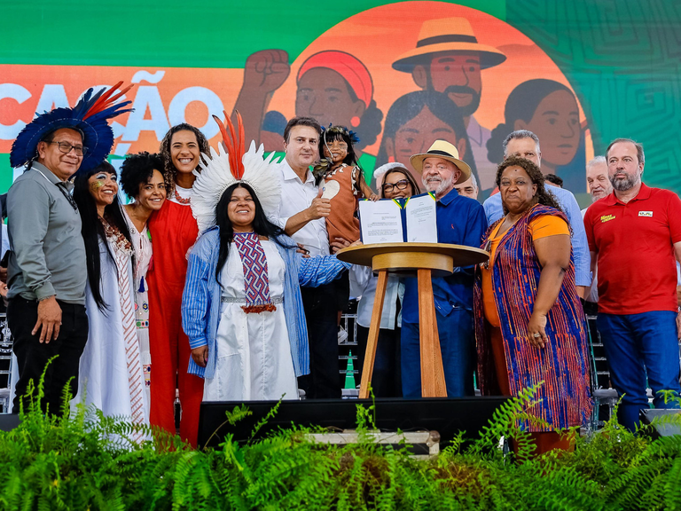 Entregas do Gov Federal no Vale do Jequitinhonha - foto Ricardo Stuckert.png