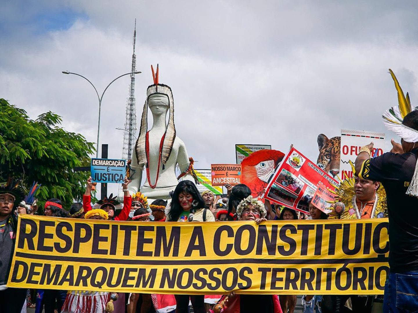 Aprimeira etapa da Operação de Desintrusão da Terra Indígena Kayapó (OD-TIKAY), no Pará, encerra-se com resultados expressivos no combate ao garimpo ilegal, proteção dos povos indígenas e preserva (1).png