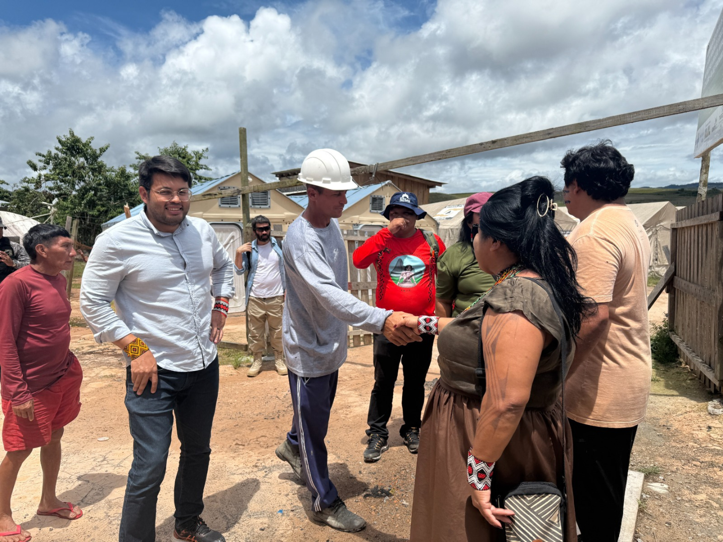 Aprimeira etapa da Operação de Desintrusão da Terra Indígena Kayapó (OD-TIKAY), no Pará, encerra-se com resultados expressivos no combate ao garimpo ilegal, proteção dos povos indígenas e preserva (19).png