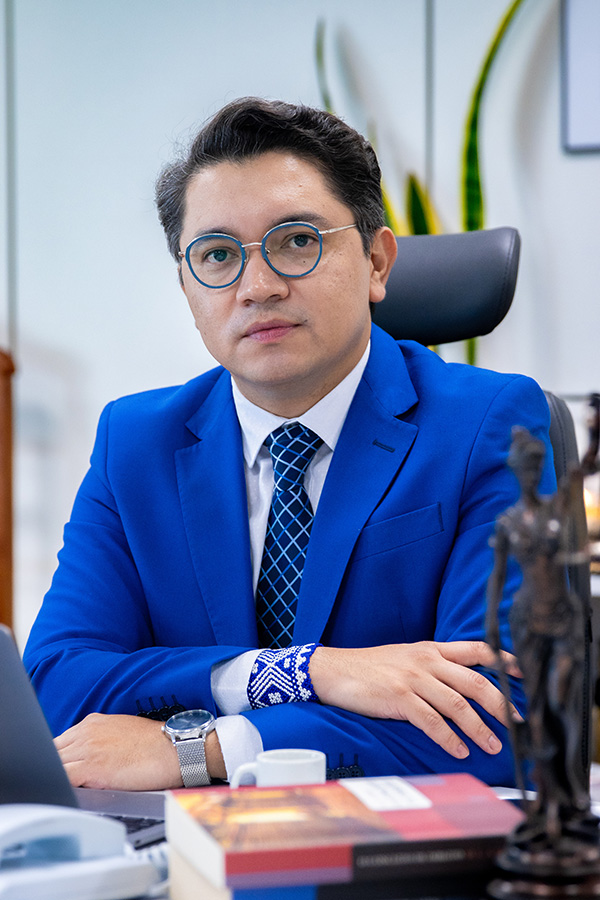 Eloy Terena (Mini currículo)