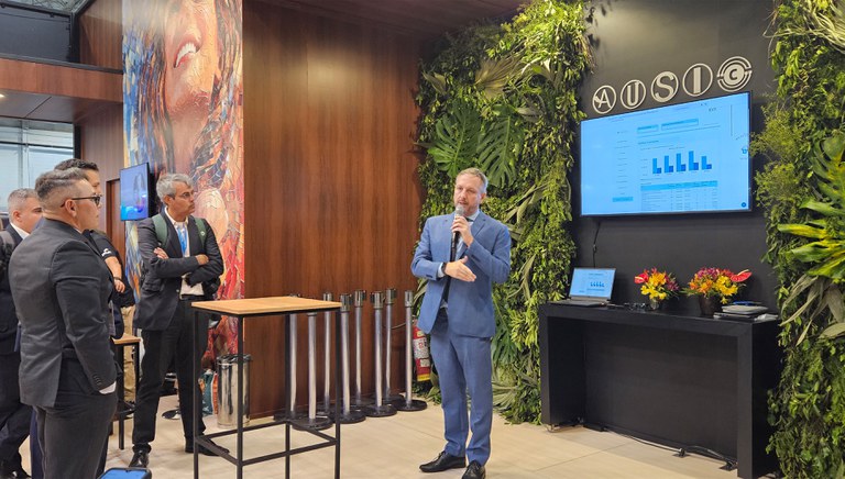 Painel PREVIC - Cidadão usa tecnologia.jpg