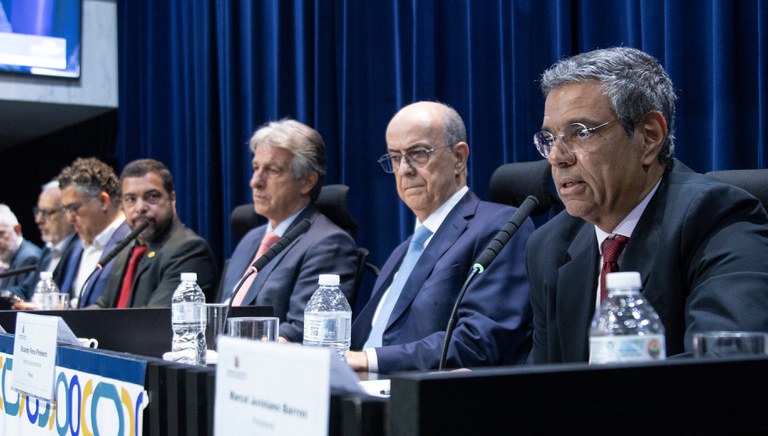 Solidez da previdência complementar fechada é destaque em evento na ALESP.jpg