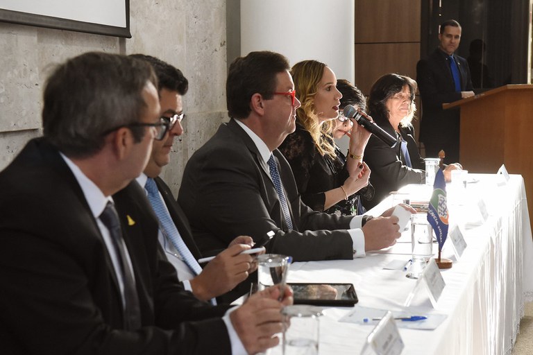 fotos visita ministro CRPS (4).jpg